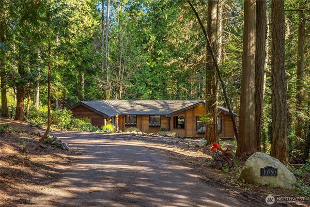 10750 N Madison Avenue NE, Bainbridge Island, WA 98110