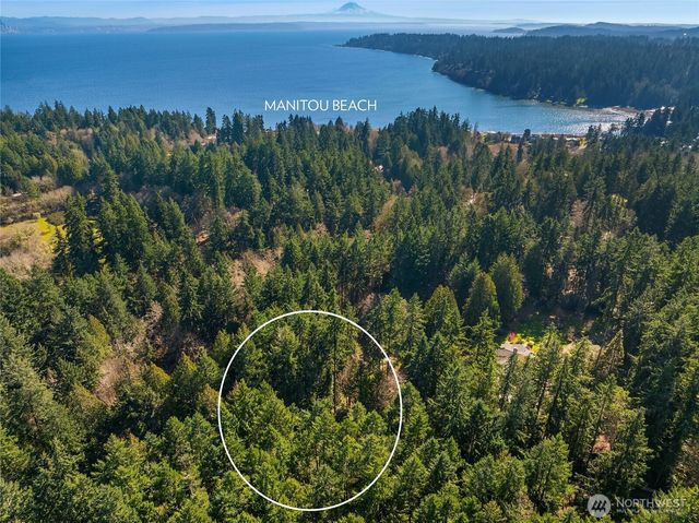 10750 N Madison Avenue NE, Bainbridge Island, WA 98110