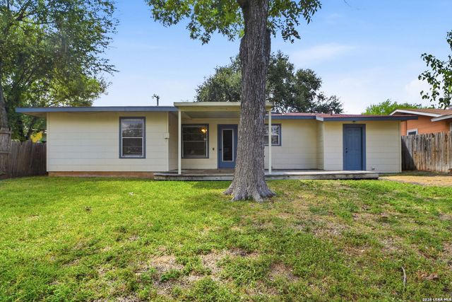 223 FENNEL DR, San Antonio, TX 78213