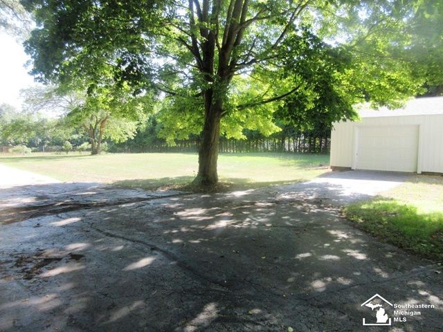 3157 N Adrian Highway, Adrian, MI 49221