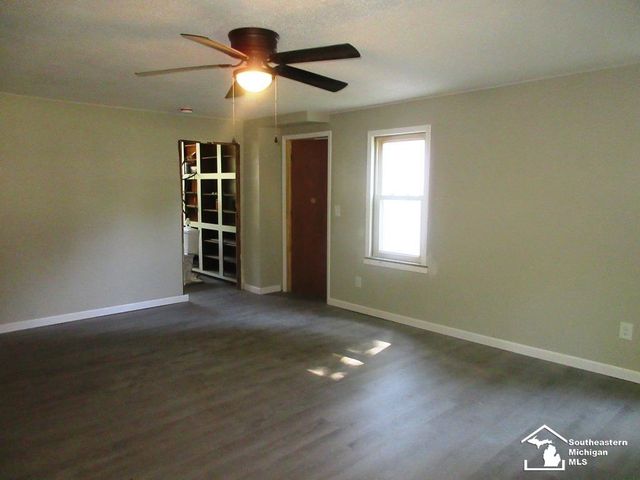 3157 N Adrian Highway, Adrian, MI 49221