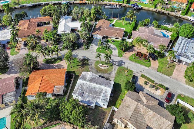 2110 NE 29th Street, Lighthouse Point, FL 33064