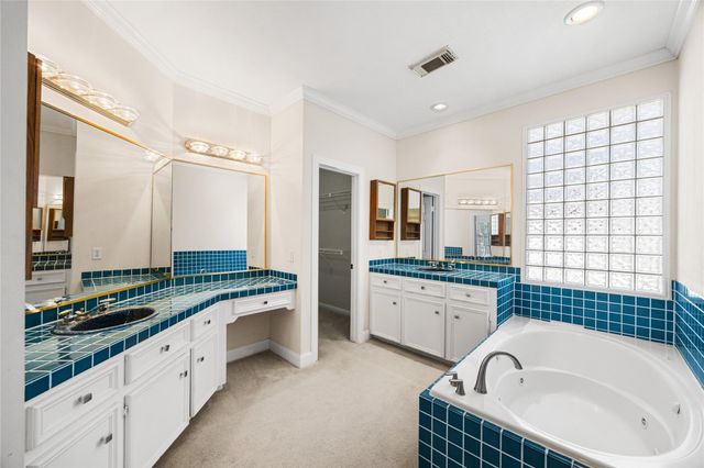 17210 Silverthorne Lane, Spring, TX 77379