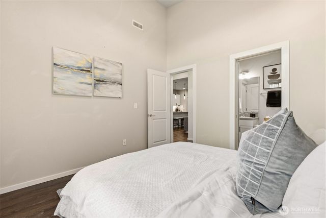 32883 Pine Avenue SE, Black Diamond, WA 98010