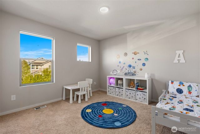 32883 Pine Avenue SE, Black Diamond, WA 98010