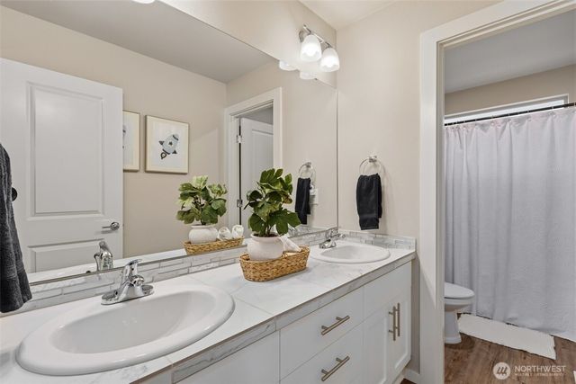 32883 Pine Avenue SE, Black Diamond, WA 98010