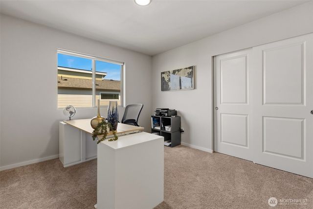 32883 Pine Avenue SE, Black Diamond, WA 98010