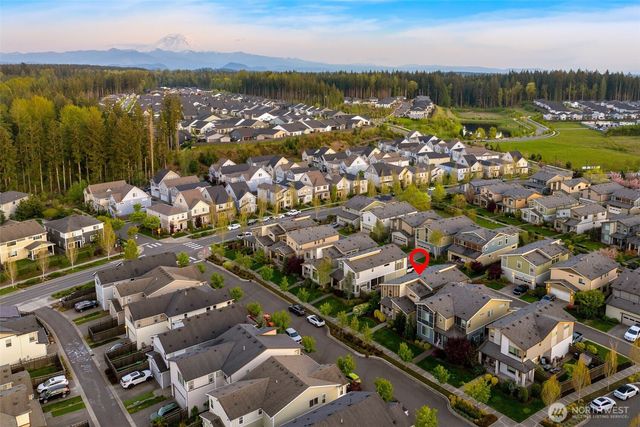 32883 Pine Avenue SE, Black Diamond, WA 98010