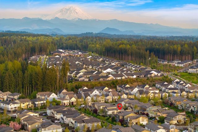 32883 Pine Avenue SE, Black Diamond, WA 98010