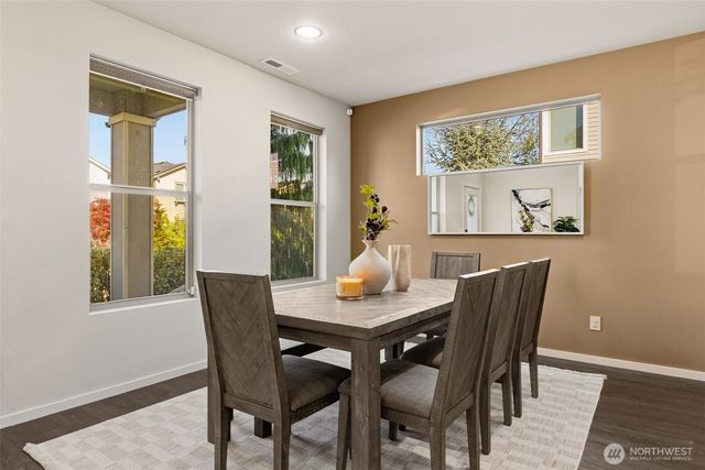 32883 Pine Avenue SE, Black Diamond, WA 98010