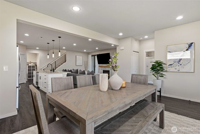 32883 Pine Avenue SE, Black Diamond, WA 98010