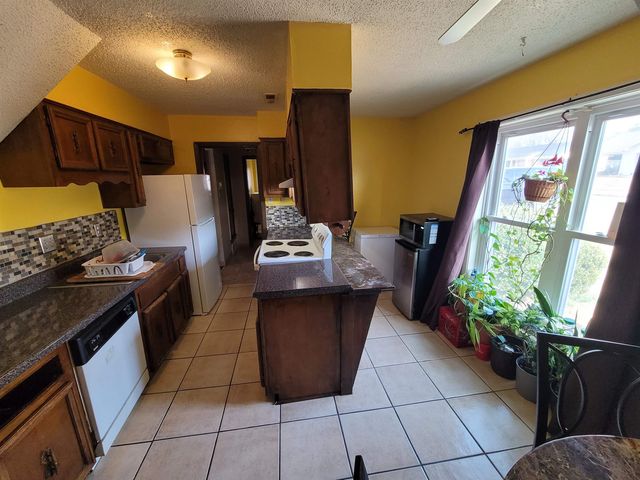 5303 SUNRAY DR, Memphis, TN 38118