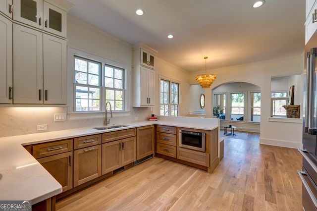 1022 Highland Village Trail, Mableton, GA 30126