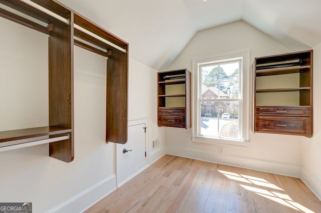 1022 Highland Village Trail, Mableton, GA 30126