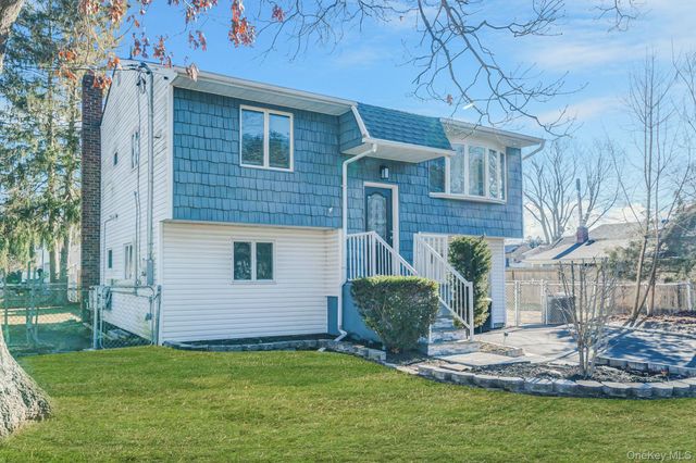 204 Grove Street, Port Jefferson Station, NY 11776