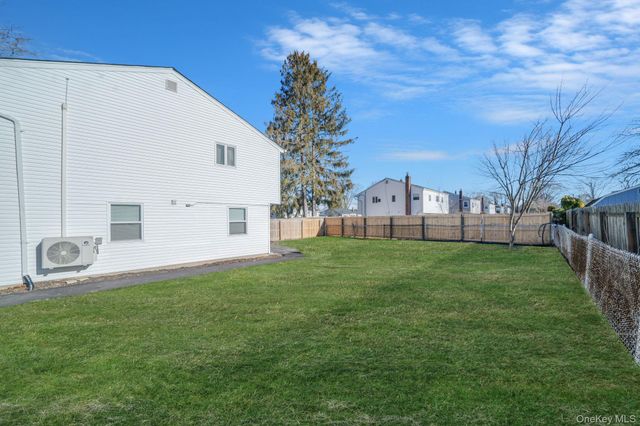 204 Grove Street, Port Jefferson Station, NY 11776