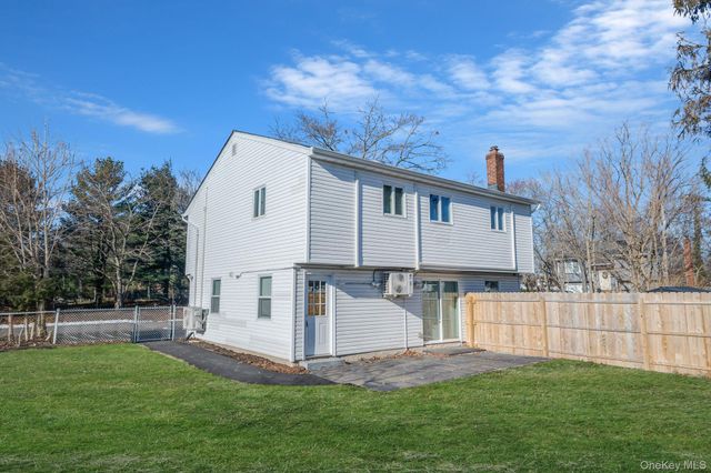 204 Grove Street, Port Jefferson Station, NY 11776