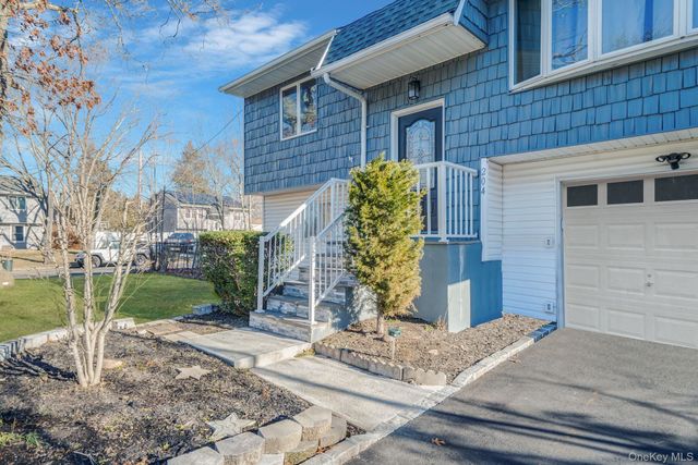 204 Grove Street, Port Jefferson Station, NY 11776