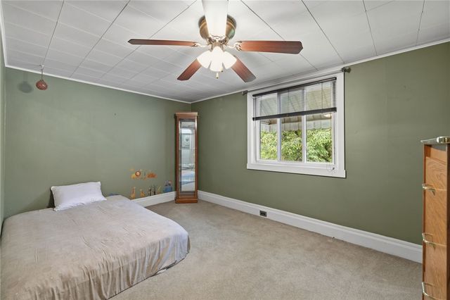 1826 Saint Patrick St, South Side, PA 15210