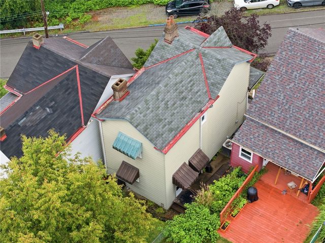 1826 Saint Patrick St, South Side, PA 15210