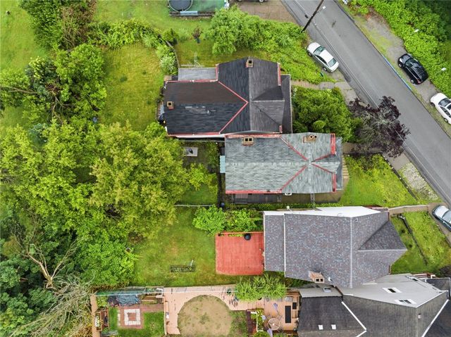 1826 Saint Patrick St, South Side, PA 15210