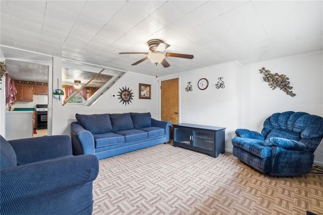 1826 Saint Patrick St, South Side, PA 15210