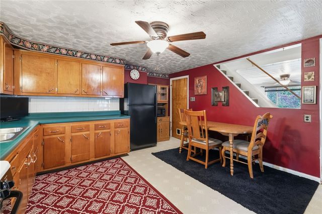 1826 Saint Patrick St, South Side, PA 15210