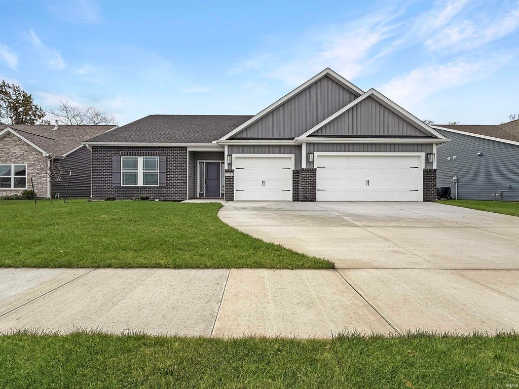 129 Hayloft Drive, West Lafayette, IN 47906