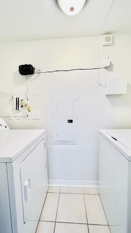 4115 San Marino 101, West Palm Beach, FL 33409