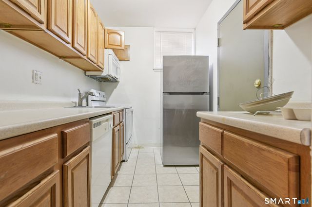 24 Merrill Street APT D1, Hartford, CT 06106