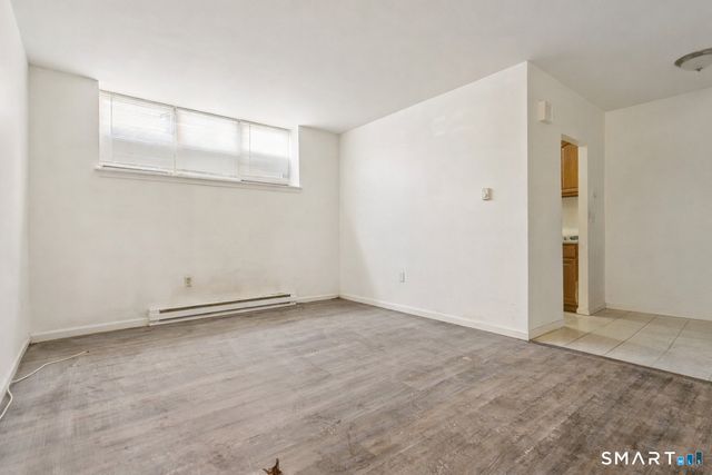 24 Merrill Street APT D1, Hartford, CT 06106