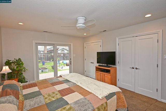 1013 Pleasant Valley Dr, Pleasant Hill, CA 94523