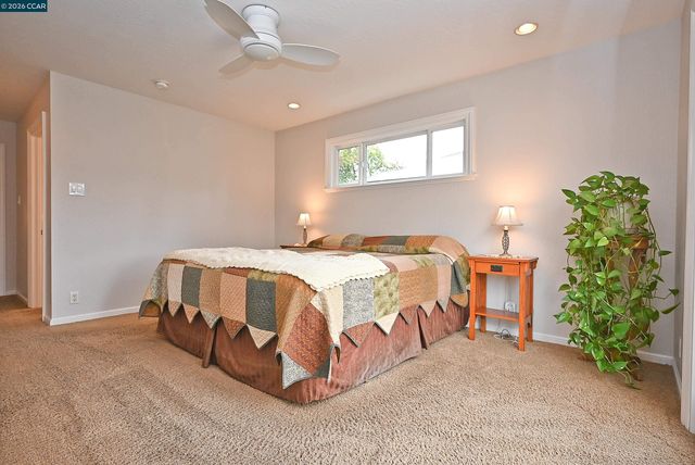 1013 Pleasant Valley Dr, Pleasant Hill, CA 94523