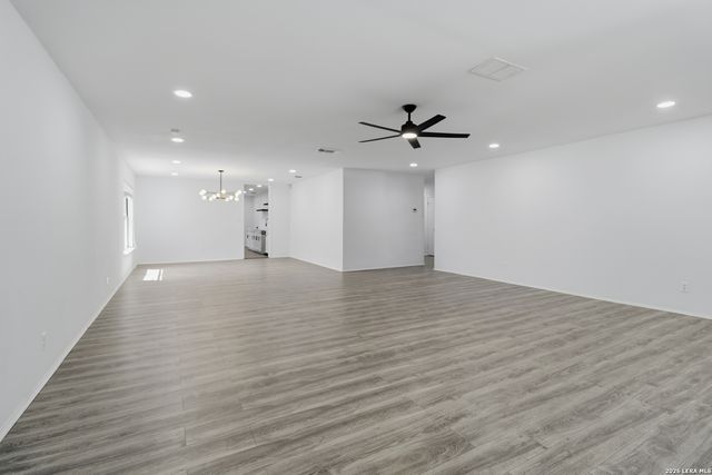 3909 Davenport, Schertz, TX 78154