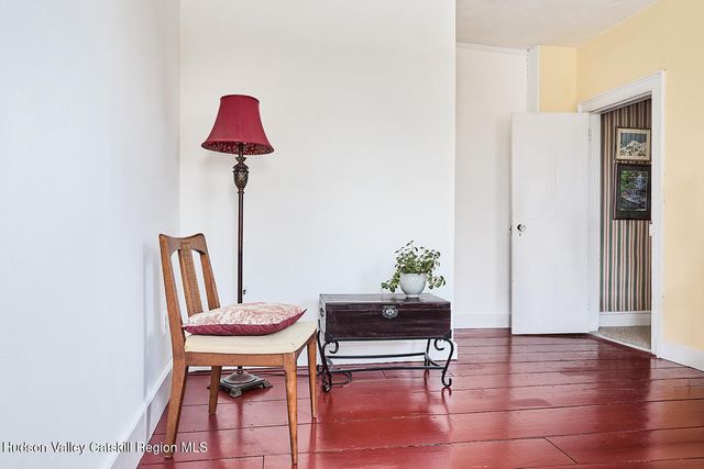 30 Church Street, Saugerties, NY 12477