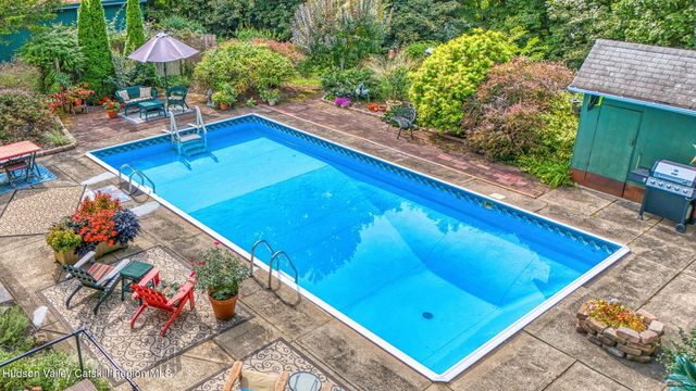 30 Church Street, Saugerties, NY 12477