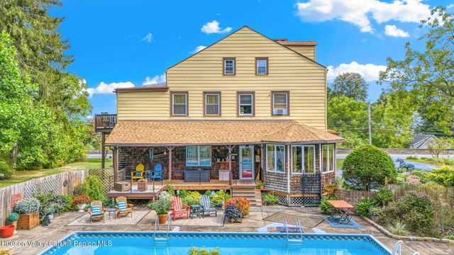 30 Church Street, Saugerties, NY 12477