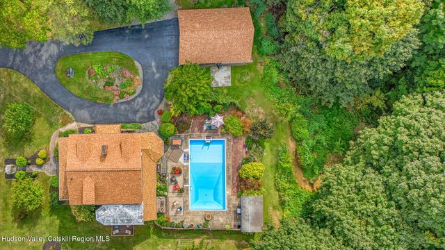 30 Church Street, Saugerties, NY 12477