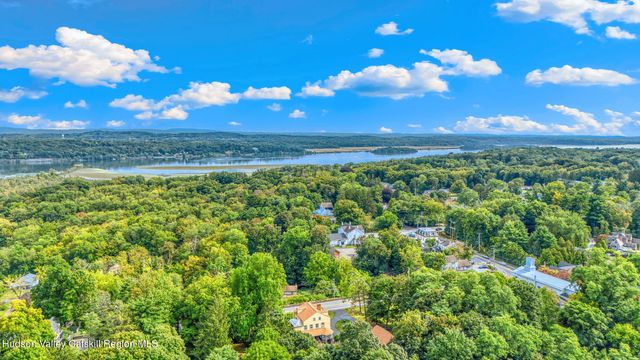 30 Church Street, Saugerties, NY 12477