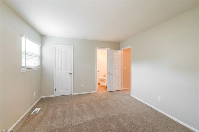 405 Woodlake Drive, Greensboro, NC 27406