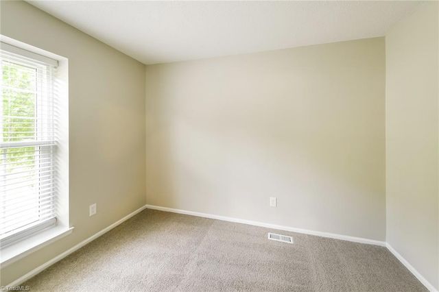 405 Woodlake Drive, Greensboro, NC 27406