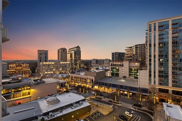 250 Pharr NE Road 1306, Atlanta, GA 30305