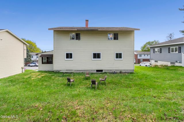 29 Harris Avenue, Mechanicville, NY 12118