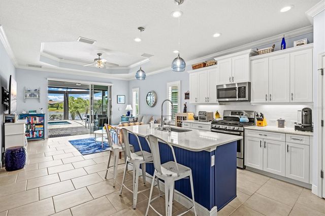 12733 COASTAL BREEZE WAY, Bradenton, FL 34211
