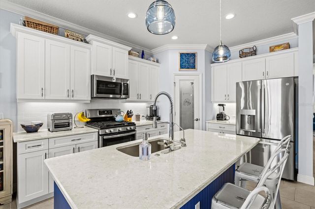 12733 COASTAL BREEZE WAY, Bradenton, FL 34211
