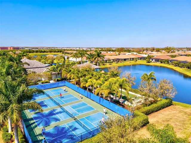 12733 COASTAL BREEZE WAY, Bradenton, FL 34211