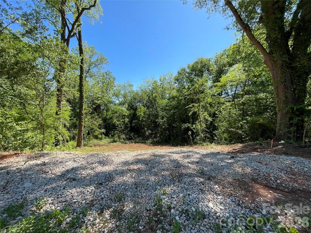 2913 Morning Drive, Charlotte, NC 28208