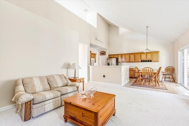 27 Cross Wind, Plymouth, MA 02360