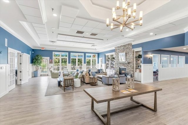 27 Cross Wind, Plymouth, MA 02360