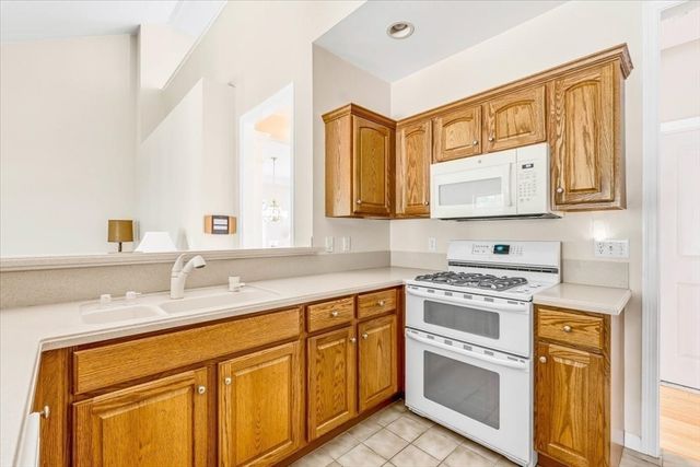 27 Cross Wind, Plymouth, MA 02360